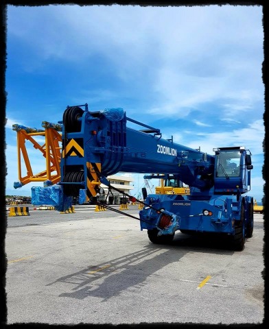 รถเครน 4 ล้อ ขนาด 60 ตัน